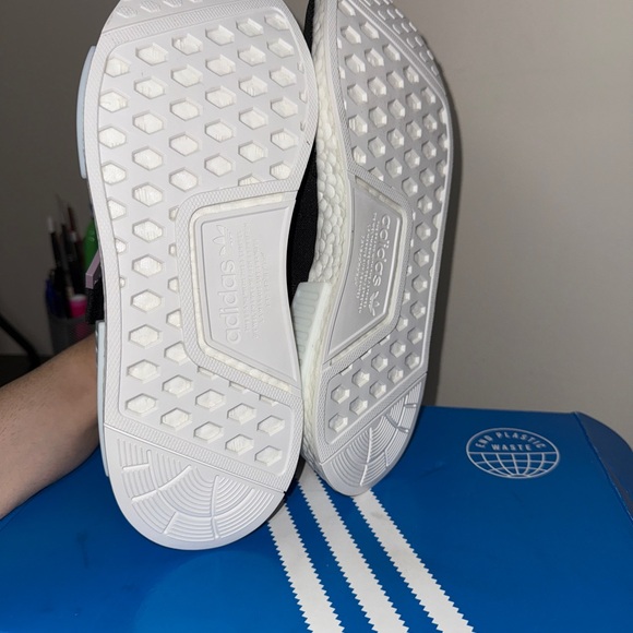 Adidas NMD SLIP On size 9 brand new - Picture 3 of 7
